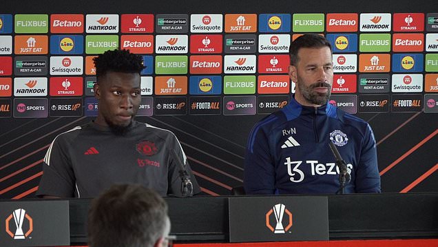 Man Utd v PAOK: Ruud Van Nistelrooy and Andre Onana pre-match press conference