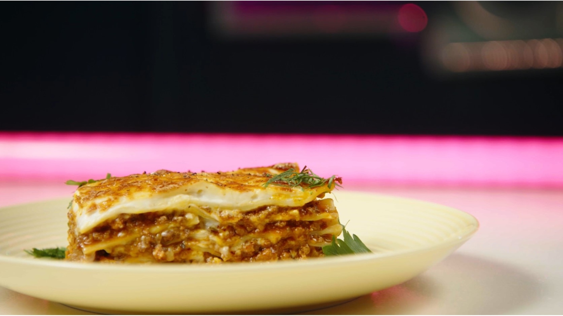 Lasagne bolognesi tradizionali, un classico confortante