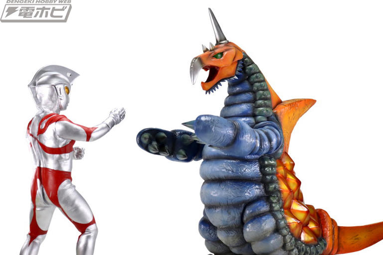 ウルトラマンA(エース)』超獣屈指の巨躯を誇るバキシムが ウルトラマンA(エース)』超獣屈指の巨躯を誇るバキシムが