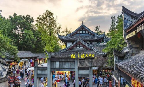 旅游成本低，这几个城市的许多旅游资源都免费，你去过吗？