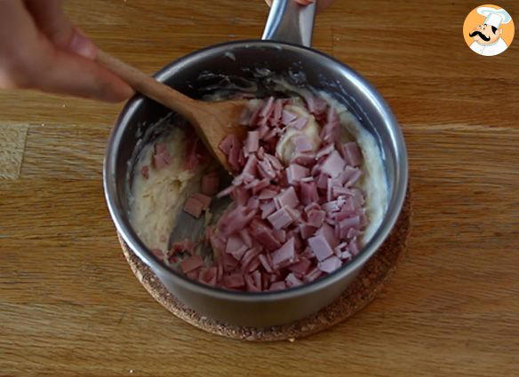 Passo 8 - Crepe salgado recheado com béchamel, queijo e presunto