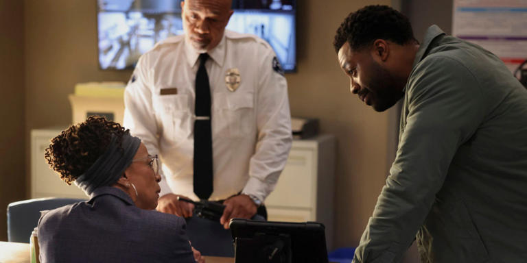 Chicago Med Sharon sitting with Atwater and some other cops