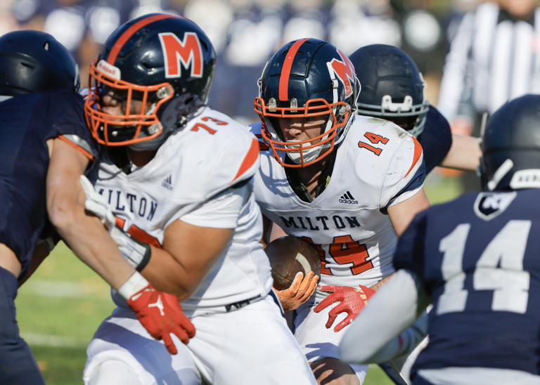 Saturday’s high school tournament scores and highlights