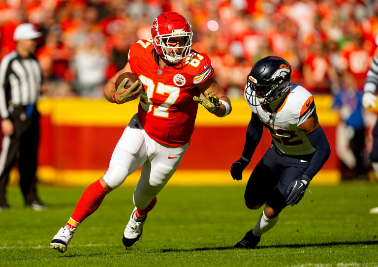 Chiefs te travis kelce ties franchise record held by tony gonzalez