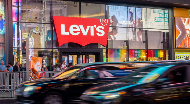 Top 3 Consumer Stocks That May Rocket Higher In Q4