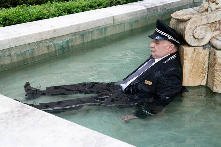 Téa Leoni Joins the Cast of 'Only Murders in the Building' Season 5