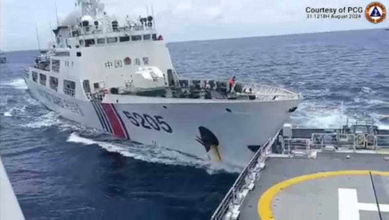 A Chinese coastguard vessel collides with Philippine coastguard ship BRP Teresa Magbanua in the South China Sea in August. Photo: EPA-EFE