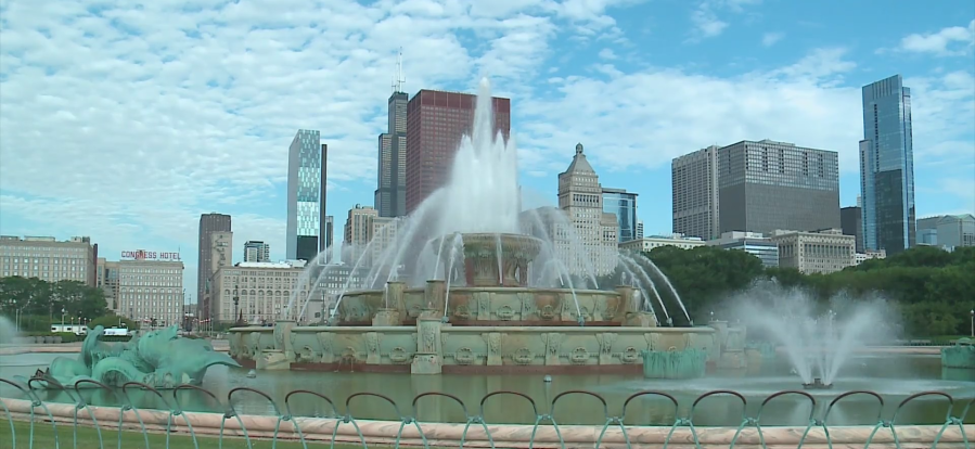 Sunday forecast: Another heat wave makes its way into Chicagoland, along with at least a chance for some much-needed rain later