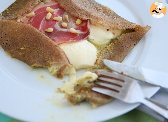Italienischer buchweizenpfannkuchen