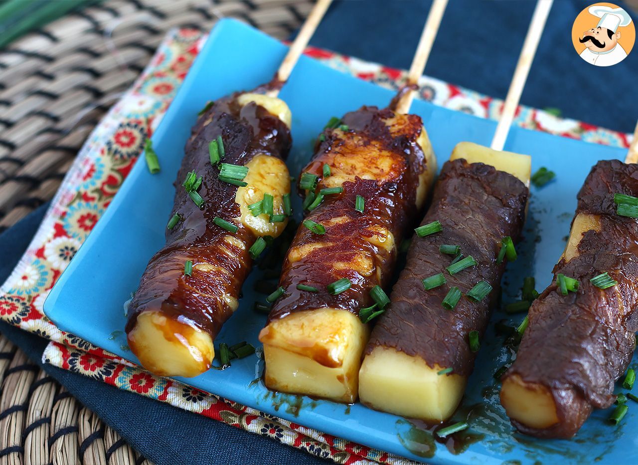 Yakitori-rindfleischspieße mit käse
