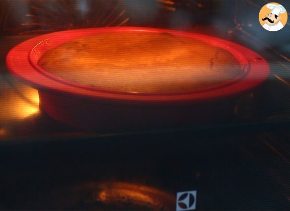 Hausgemachter schokoladenmousse-kuchen
