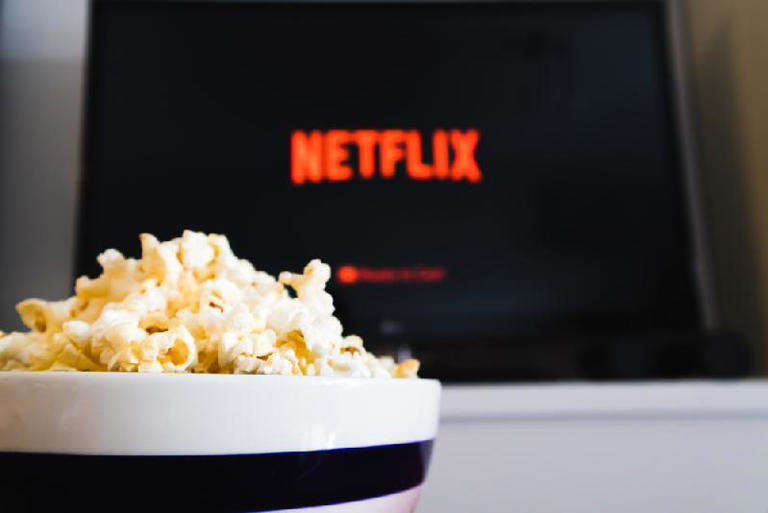 Netflix adds individual email logins for profiles