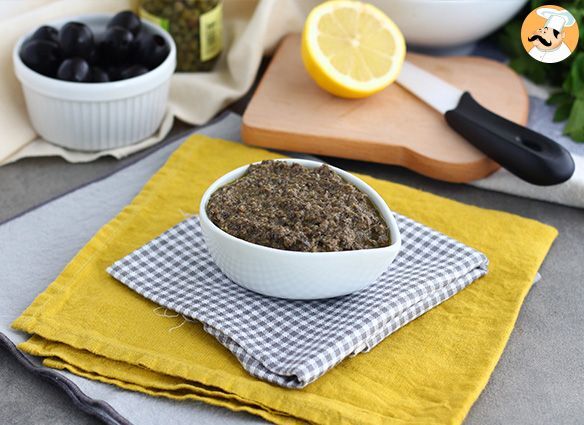 Schnelle tapenade mit schwarzen oliven