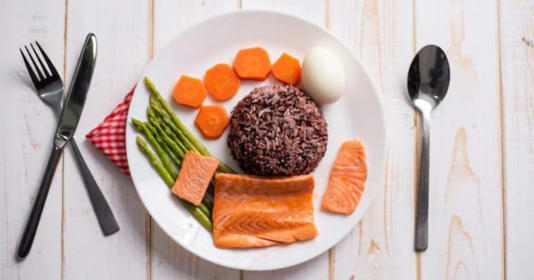5 Sumber Makanan Tinggi Kolagen, Bikin Kulit Sehat dan Awet Muda