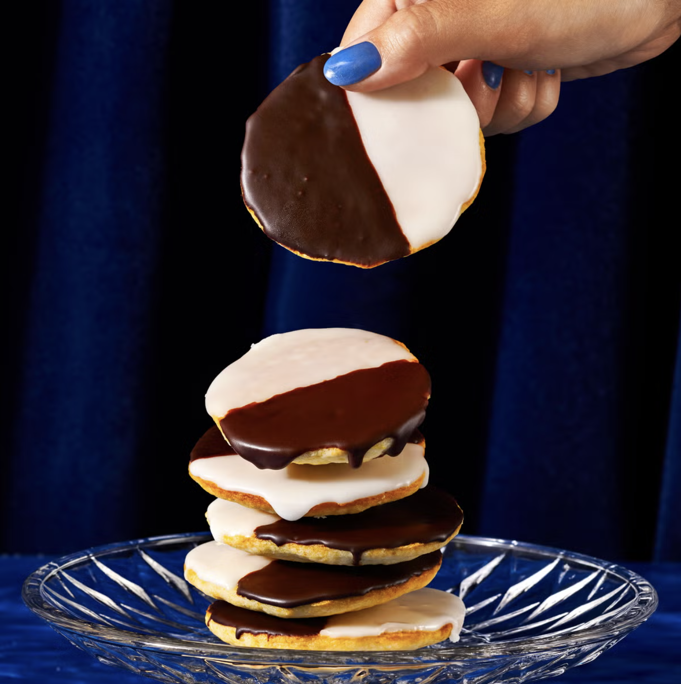 47 Delightful New Year S Eve Desserts To Ring In 2025 AA1tu7Pm.img