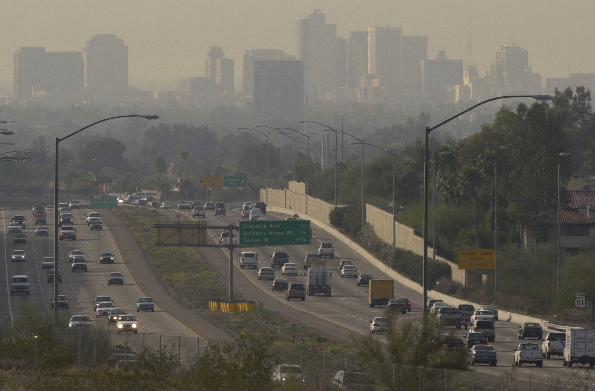 Watch for nightly lane restrictions on State Route 51 in Phoenix
