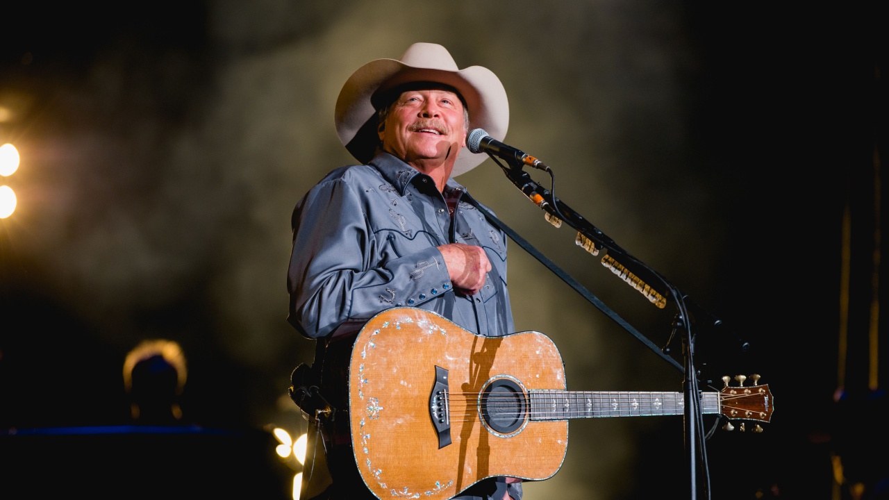 Alan Jackson 2025 'Last Call' Tour Setlist