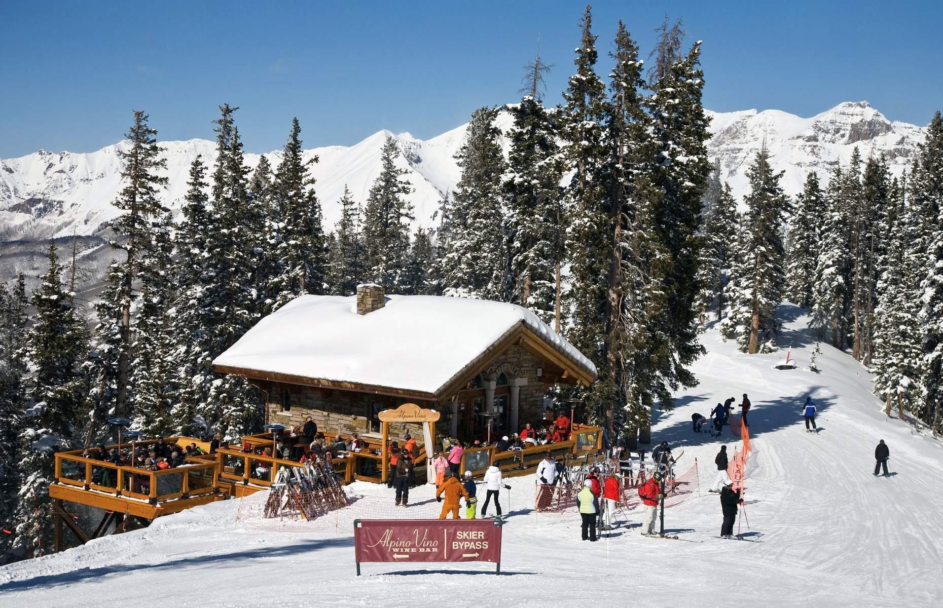 41 sky-high restaurants in America and beyond