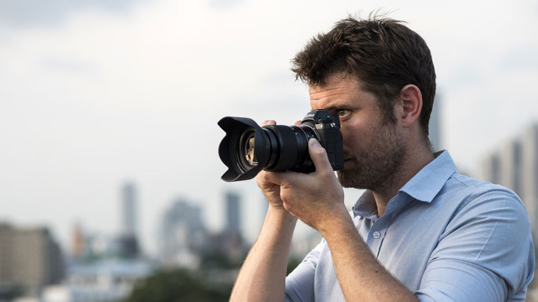 Why You Should Buy A New Lens Instead Of Upgrading Your Camera