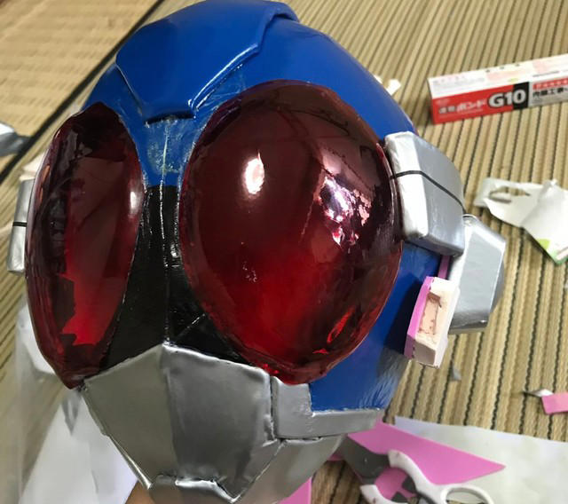 警察官から「写真撮らせてください」と大人気、衝撃コスプレが 警察官から「写真撮らせてください」と大人気、衝撃コスプレが