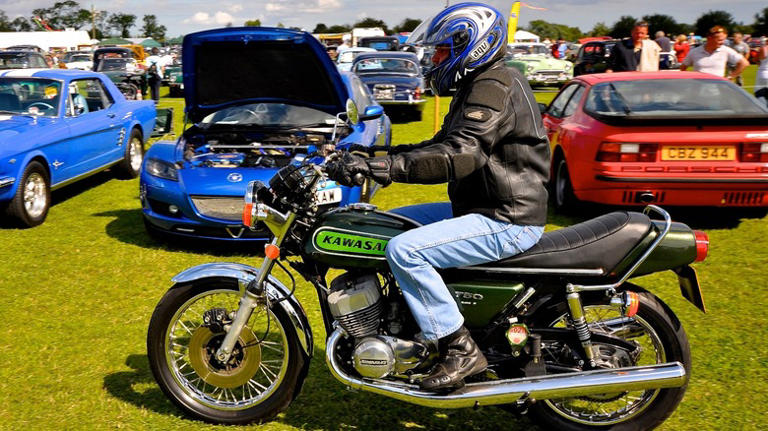 5 Iconic Kawasaki Motorcycles From The 1970s