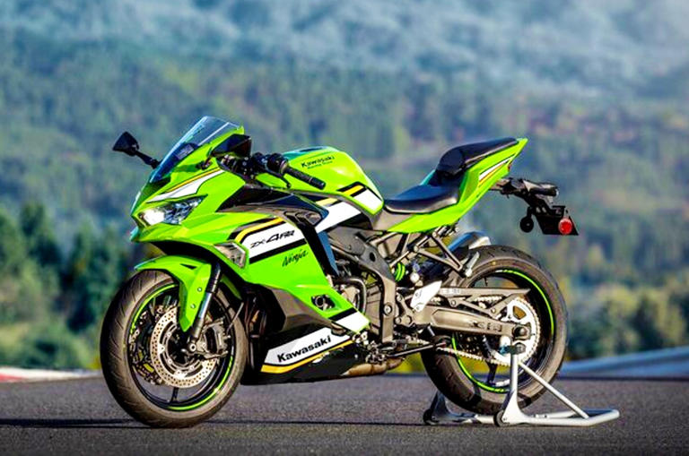 Kawasaki Ninja ZX-4RR gets new colour, price hiked by Rs 32,000 Kawasaki Ninja ZX-4RR gets new colour, price hiked by Rs 32,000