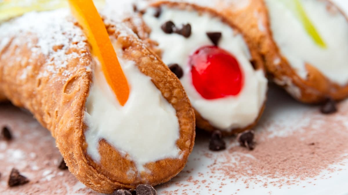 Where To Find The Best Cannoli - AA1u8K1p.img