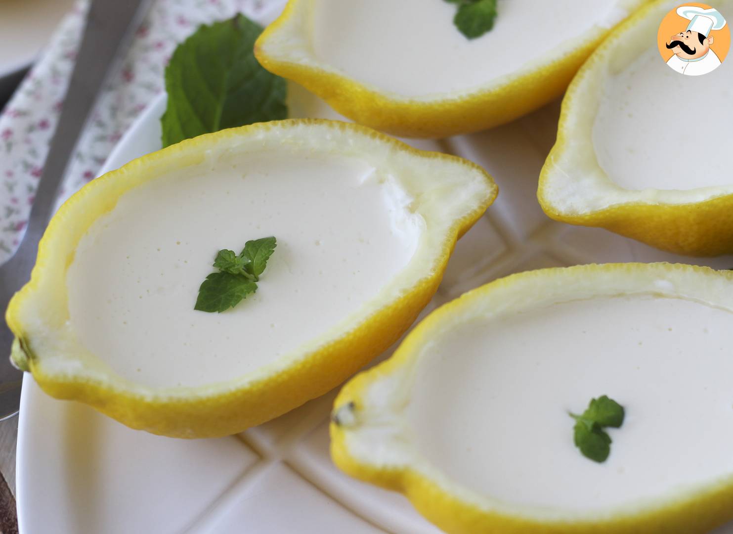 Lemon posset, das ungebackene zitronendessert, das sie lieben werden