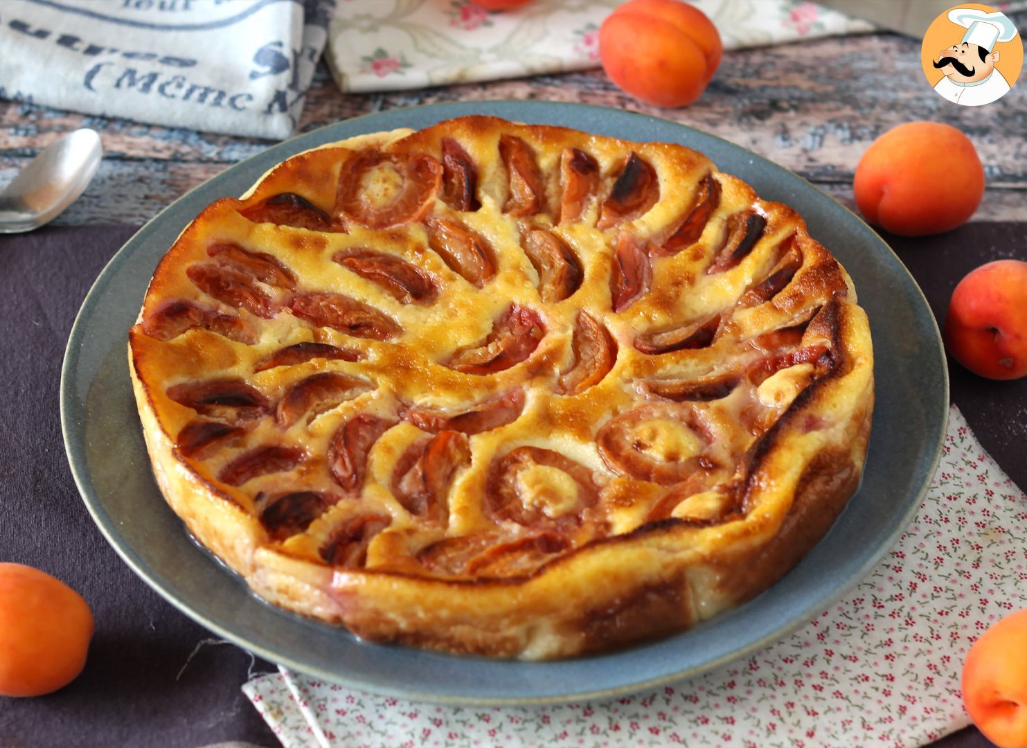 Einfache aprikosen-clafoutis