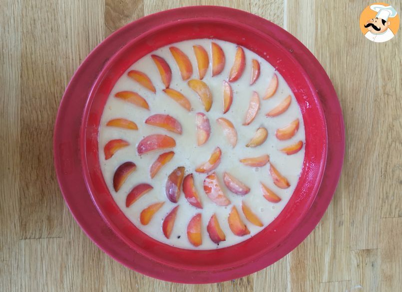 Einfache aprikosen-clafoutis