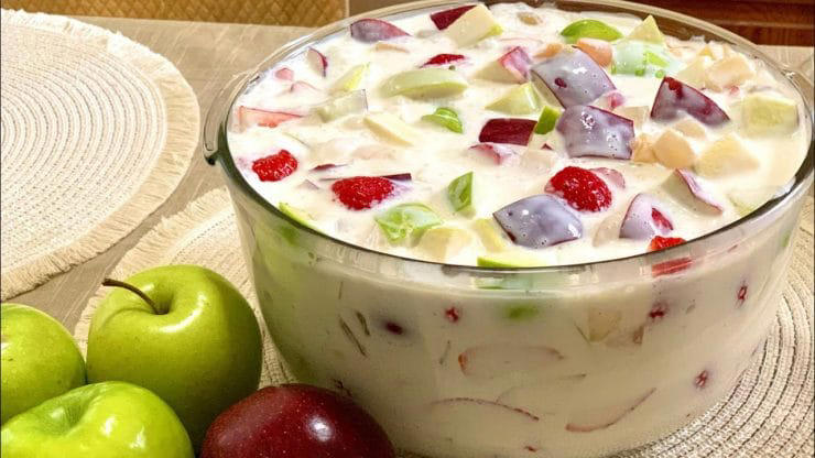 Cómo hacer 1 litro de crema para ensalada de manzana navideña en casa