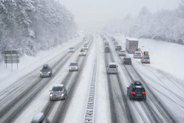 New winter forecast shows chances of rain vs. snow in Massachusetts