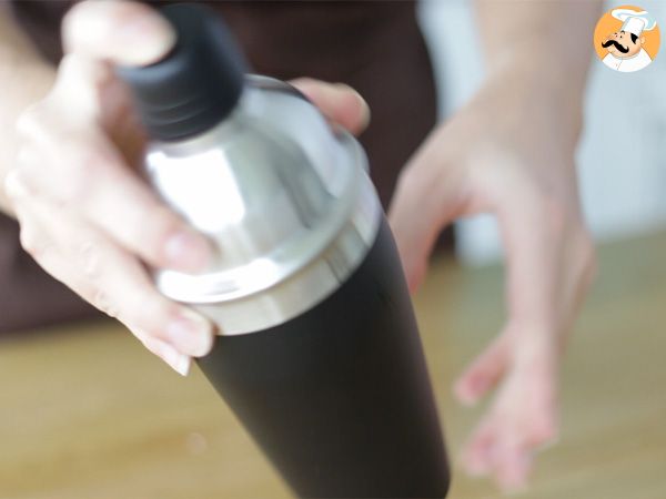 Planter&amp;#39;s punch - video recipe