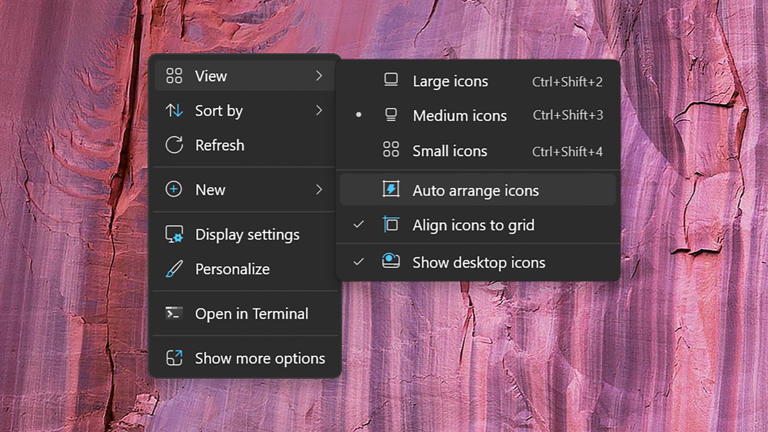 There are ways to tackle a messy desktop. Screenshot: Microsoft