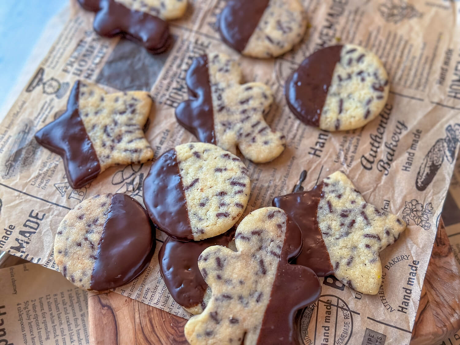 Stracciatella Plätzchen mit Schokostreuseln - schnelle Weihnachtskekse
