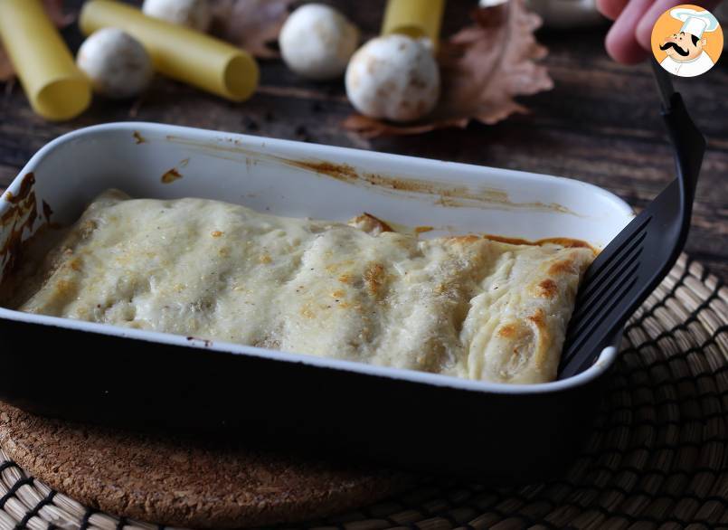 Cannelloni mit champignons und wurst