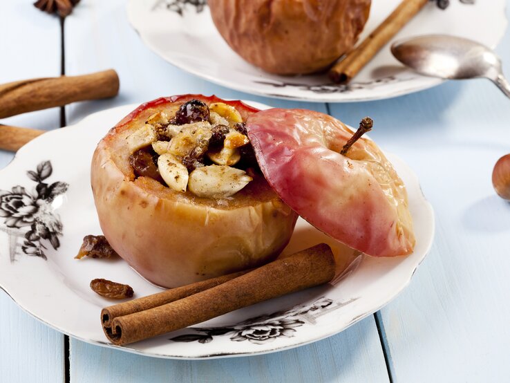 Bratapfel mit Knusperhaube: Ohne viel Aufwand zubereitet!