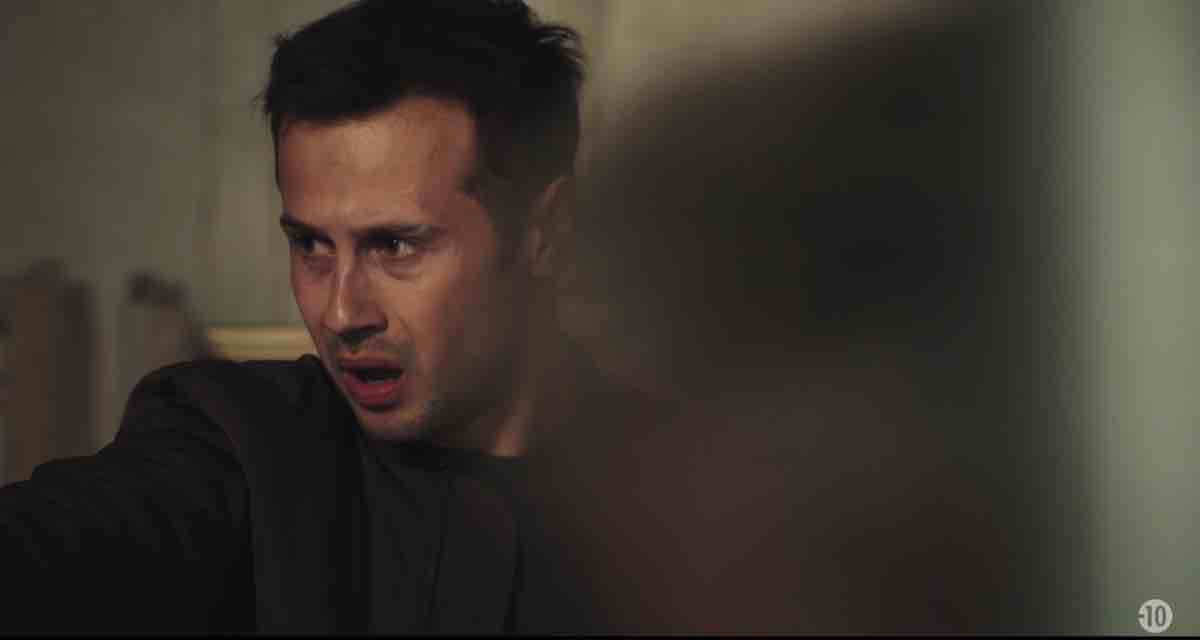 Demain Nous Appartient du 27 novembre : Zack tire sur Sébastien ...