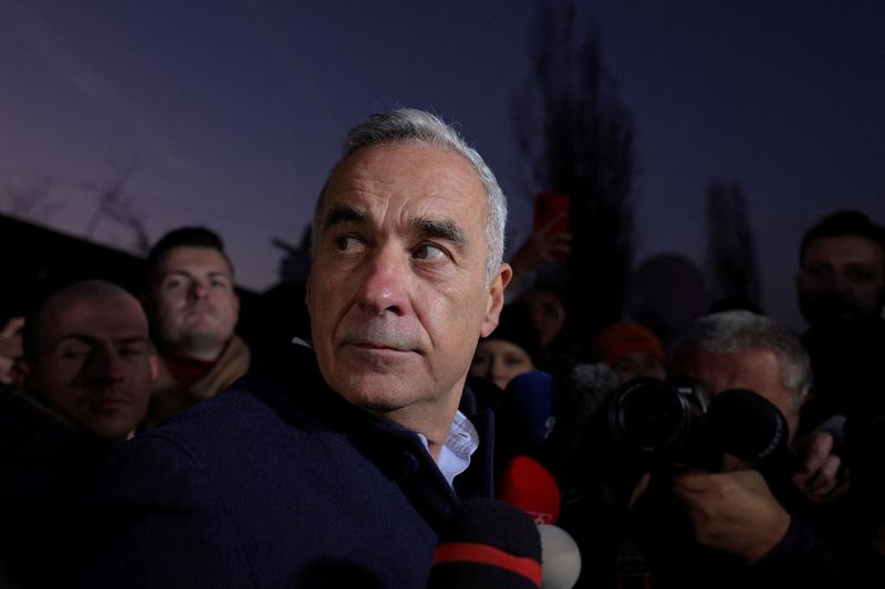 Romanian Far-right Presidential Candidate Says He Does Not Want To ...