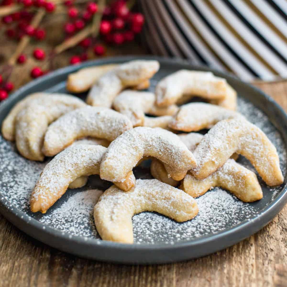 Klassische und unglaublich zarte Vanillekipferl