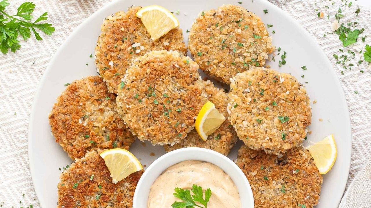 15 High-Protein Snacks That Aren't Just Eggs or Nuts