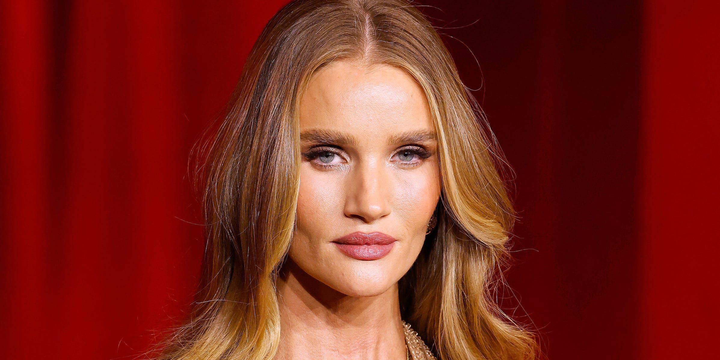 The secret to Rosie HuntingtonWhiteley's glowy skin is in a rare sale
