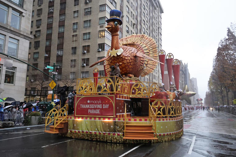 Photos 2024 Macy’s Thanksgiving Day Parade takes over Manhattan