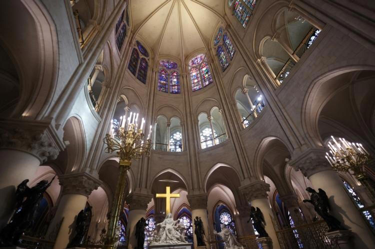 Notre-Dame de Paris s’est dévoilée, cinq ans après l’incendie, ce vendredi 29 novembre 2024.
