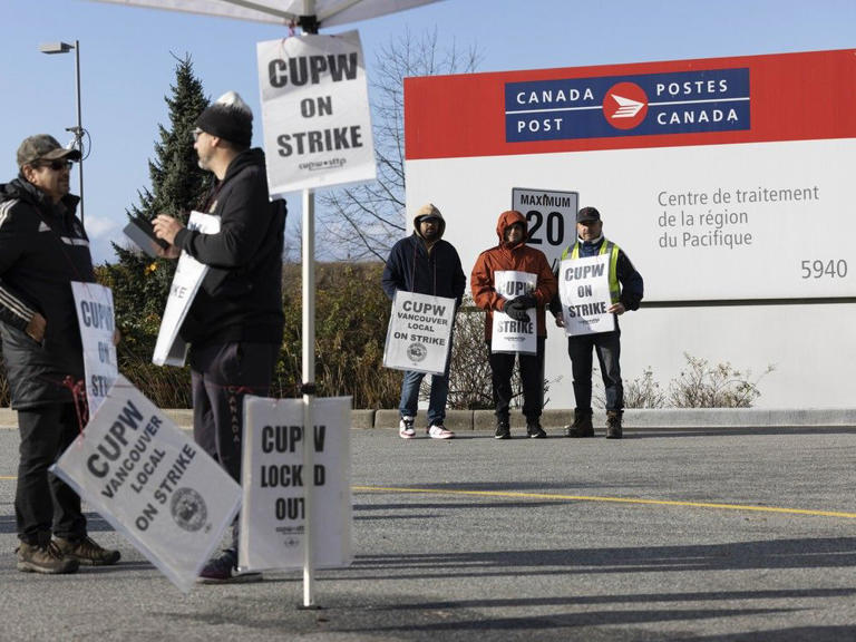 Canada post strike what it means for your bills cheques letters to