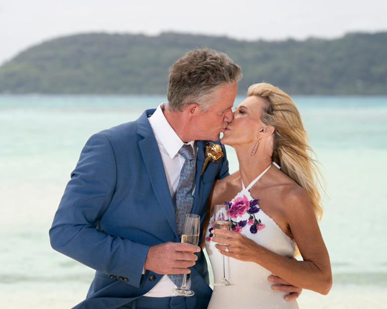 'The Golden Bachelorette' stars Joan Vassos and Chock Chapple say