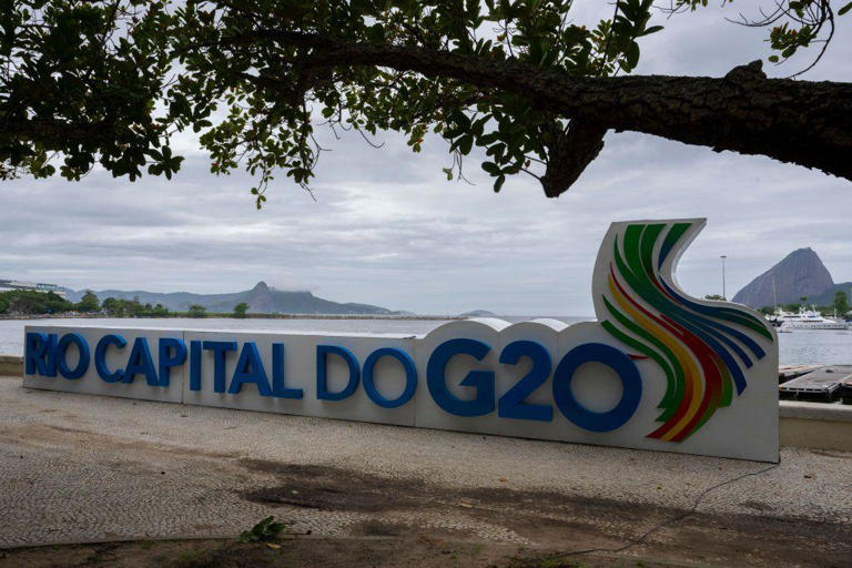 No Brasil, a Cúpula de Líderes do G20 está agendada para os dias 18 e 19 de novembro de 2024, no Rio de Janeiro, com a presença das lideranças dos 19 países membros, mais a União Africana e a União Europeia