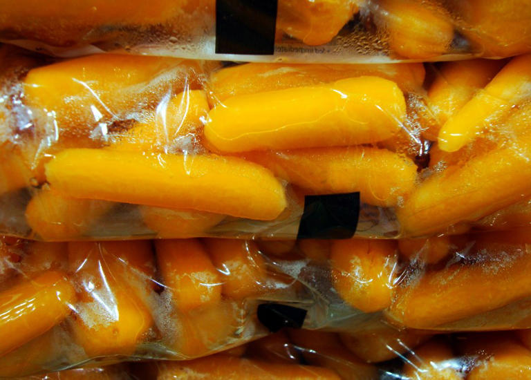 E. coli linked to carrots causes multistate outbreak and death