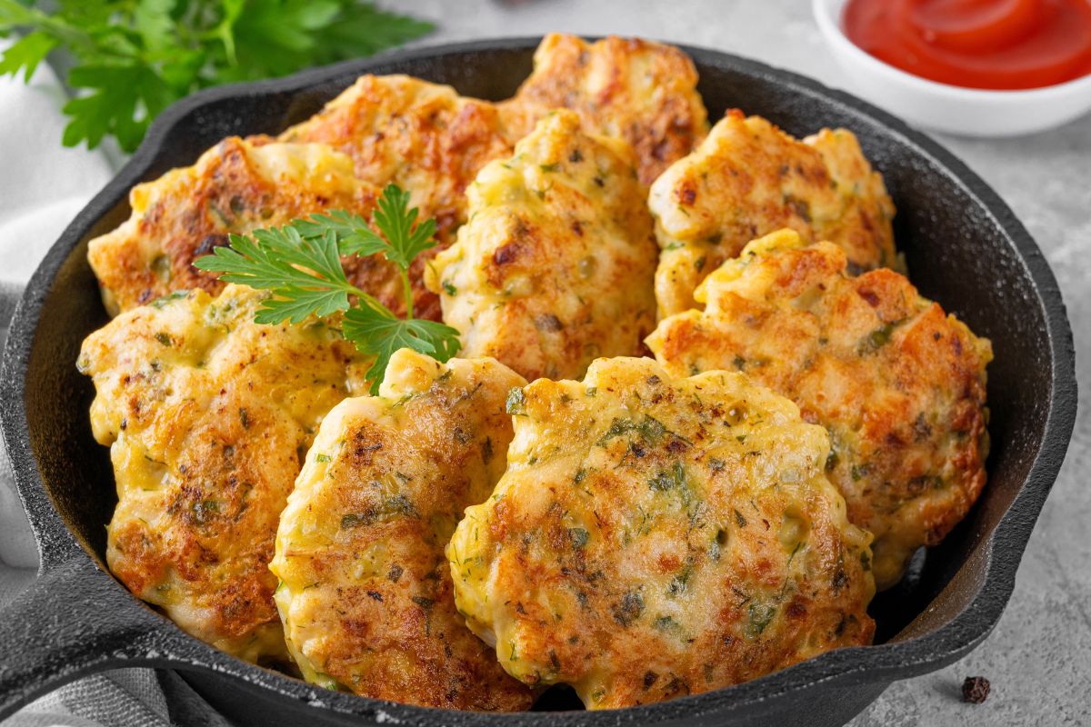 Französische Frikadellen: Schnelle Delikatesse mit Hühnchenfilet