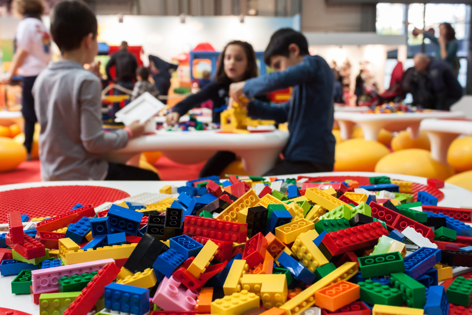 how-to-make-sure-you-re-buying-safe-toys-for-kids
